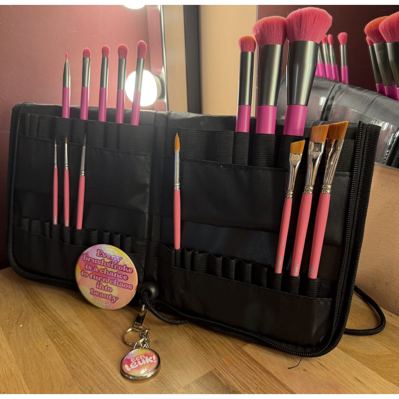SOKKERTANTES BRUSH SET (3x)  incl. PENSELENETUI