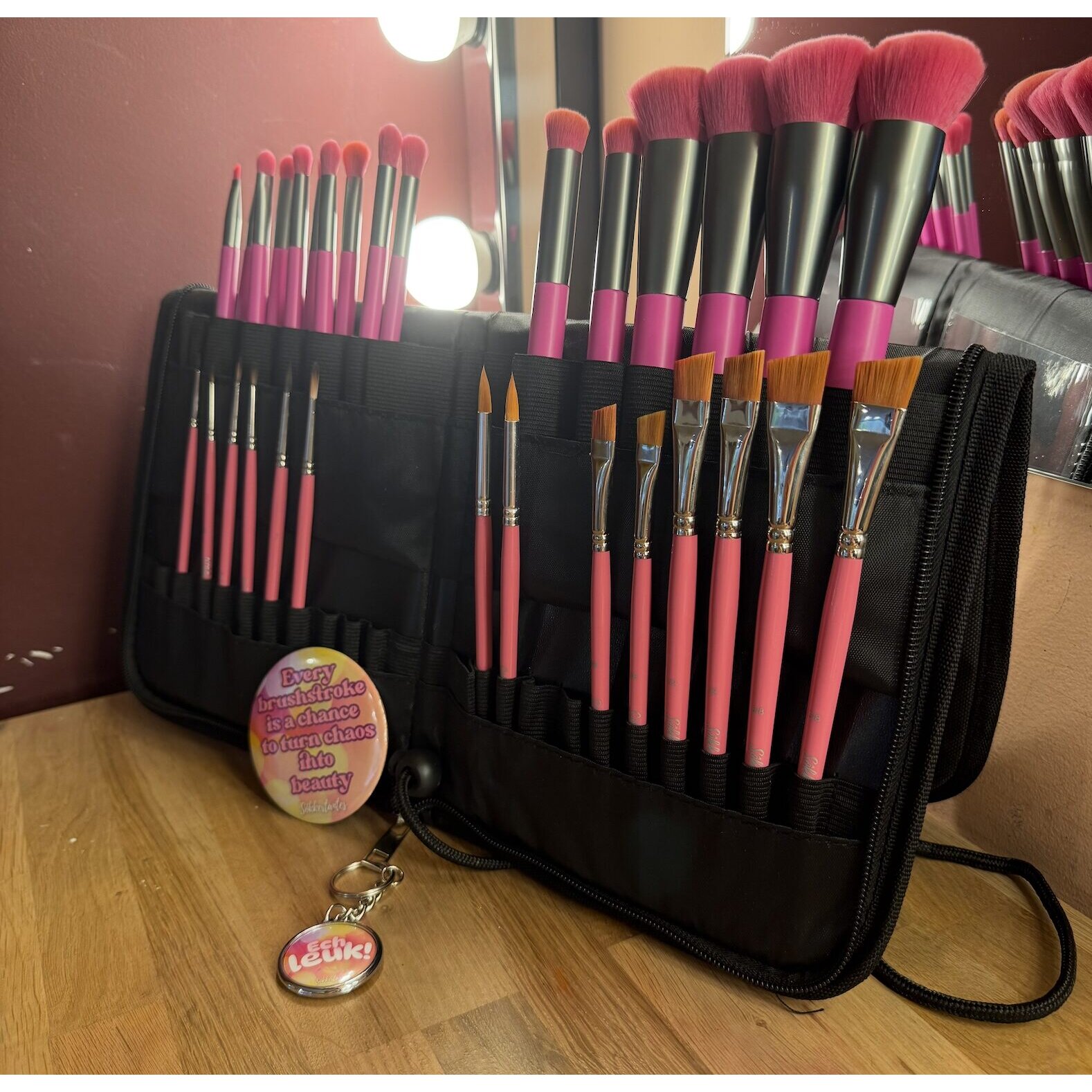 SOKKERTANTES BRUSH SET (2x)  incl. PENSELENETUI