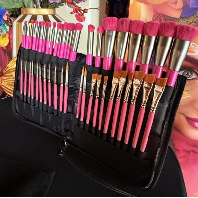 SOKKERTANTES BRUSH SET (3x)  incl. PENSELENETUI