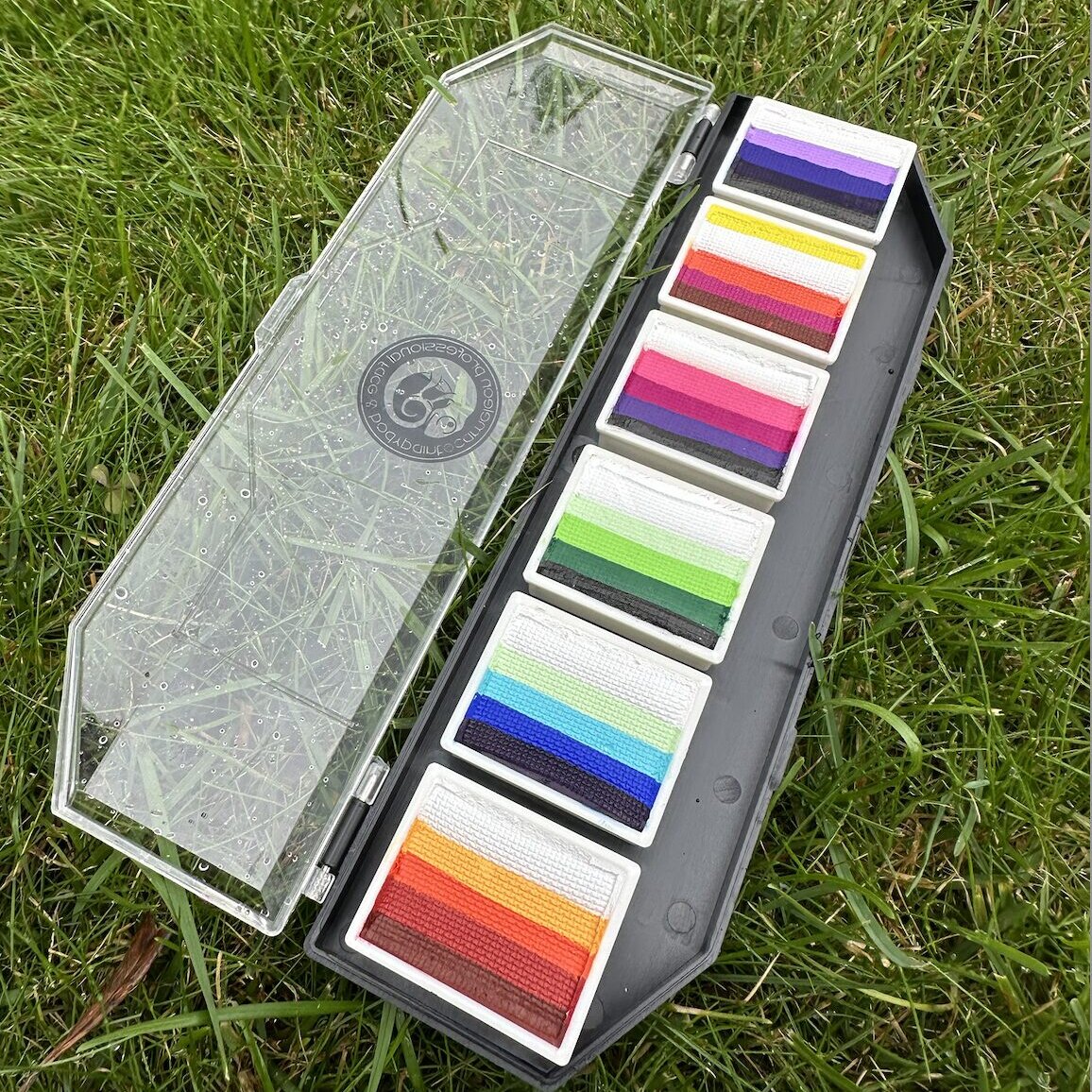 CAMELEON | Bohemian Palette by Sôkkertantes